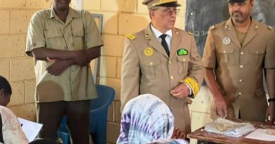 Guidimakha : Le wali Dahmane Ould Beyrouk en visite dans les centres d’examen de Sélibaby