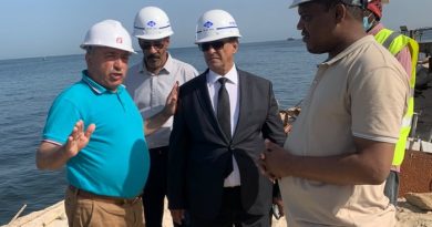 Nouadhibou: Le Directeur Général du Port s&rsquo;informe de l&rsquo;état d&rsquo;avancement des travaux de réhabilitation du quai commercial